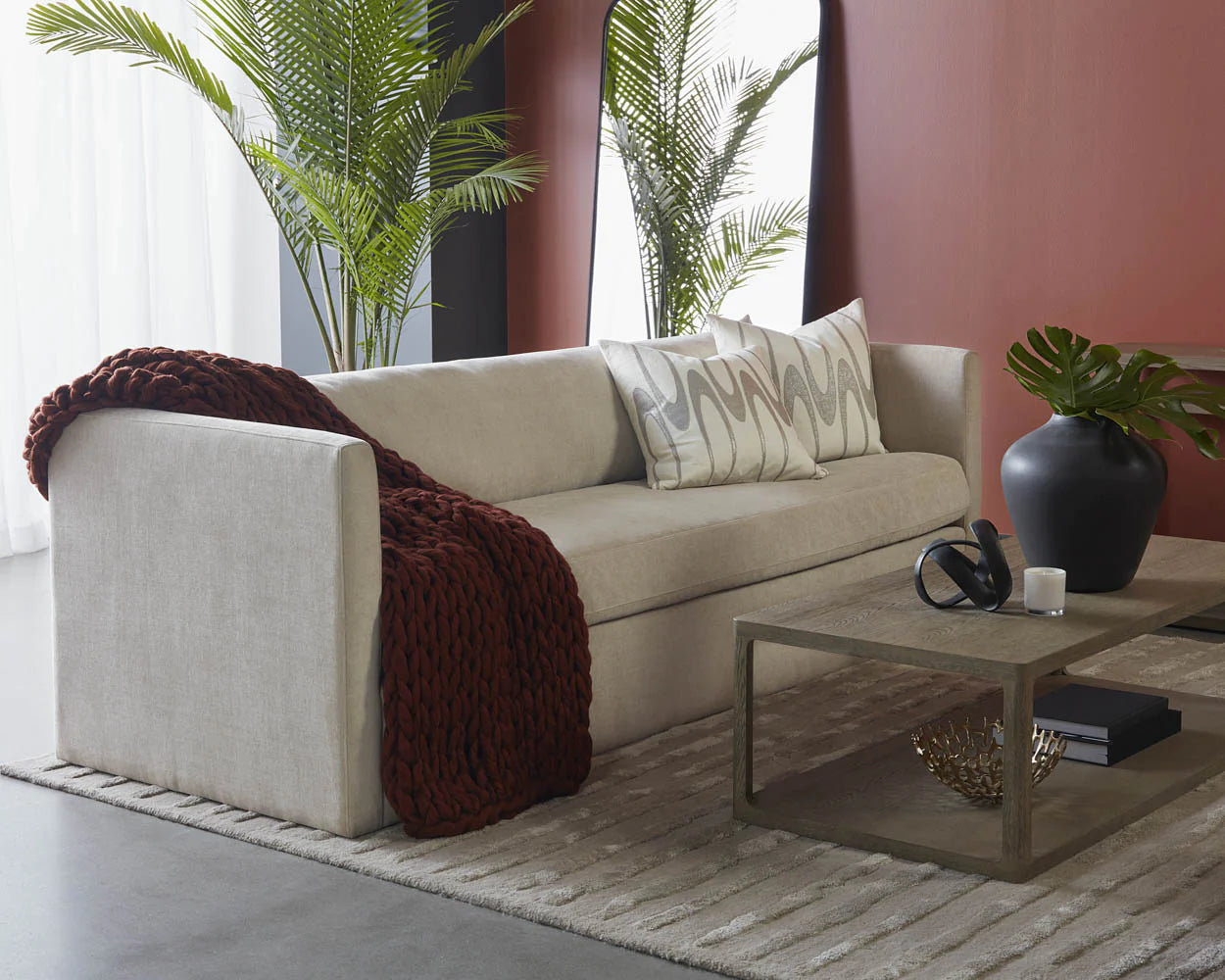 Leander Sofa Collection 