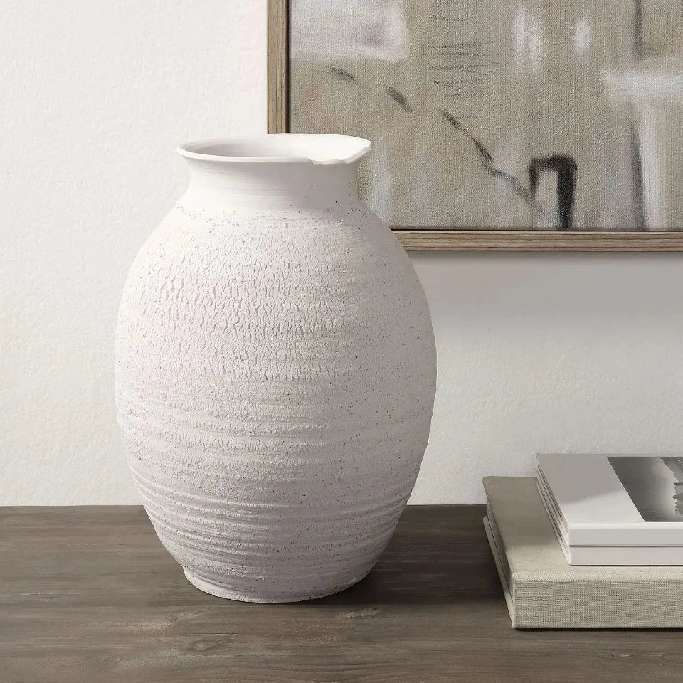 Zeb White Ceramic Vase