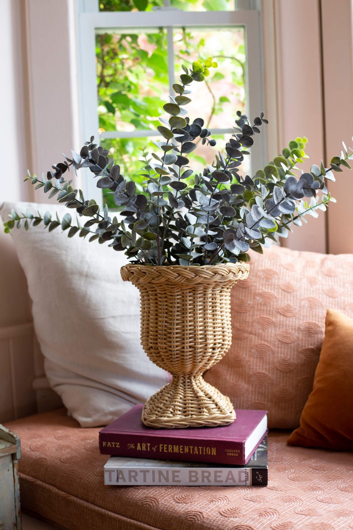 Braided Rattan Urn Planter & Pedestal Stand
