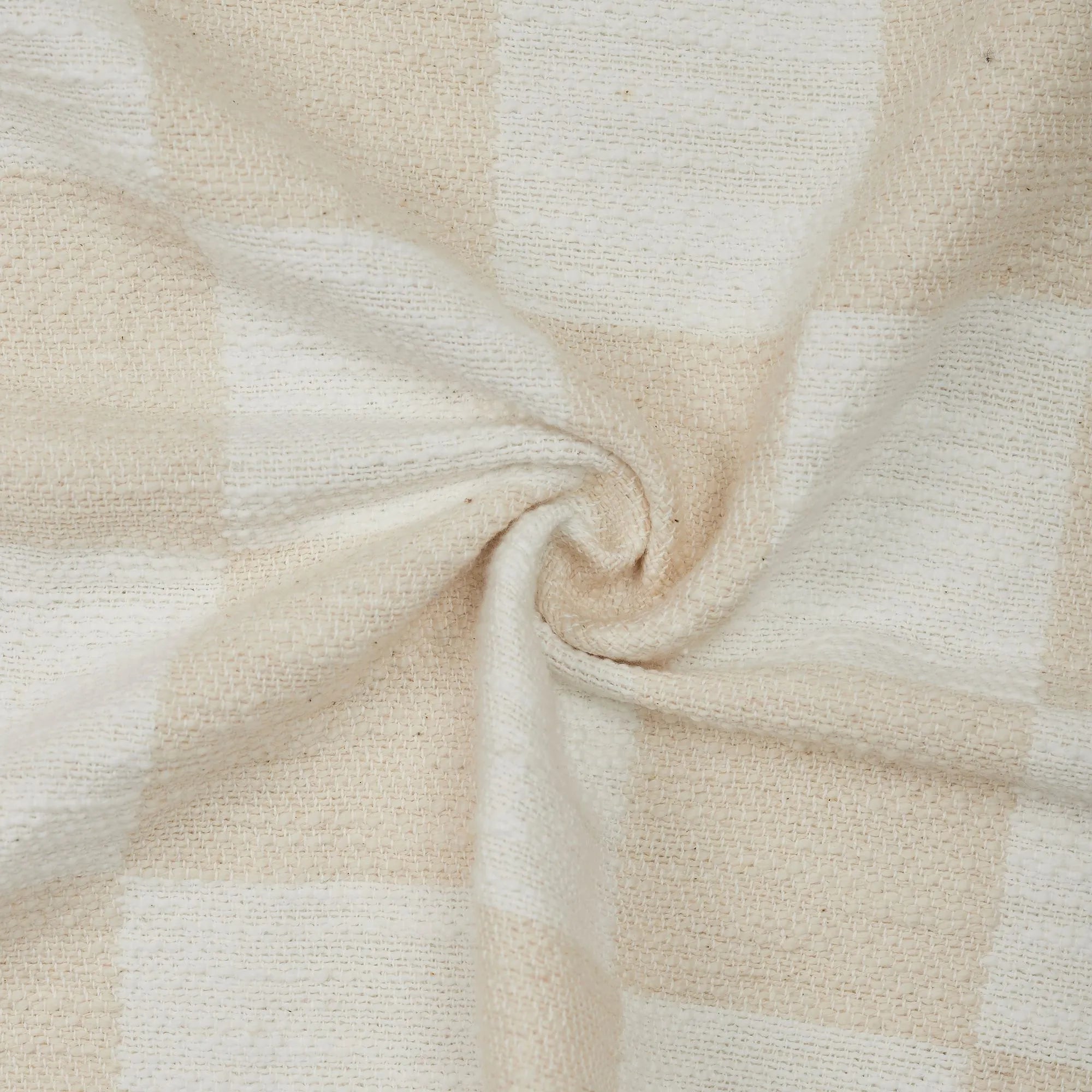 Grandi Ivory & Cream Throw