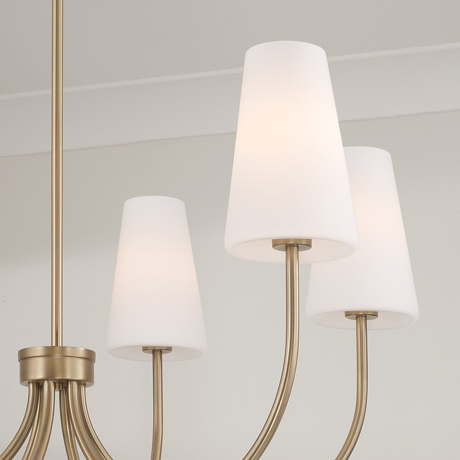 Averitt Medium Chandelier