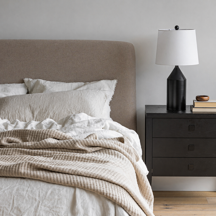 Filly Tan Bed
