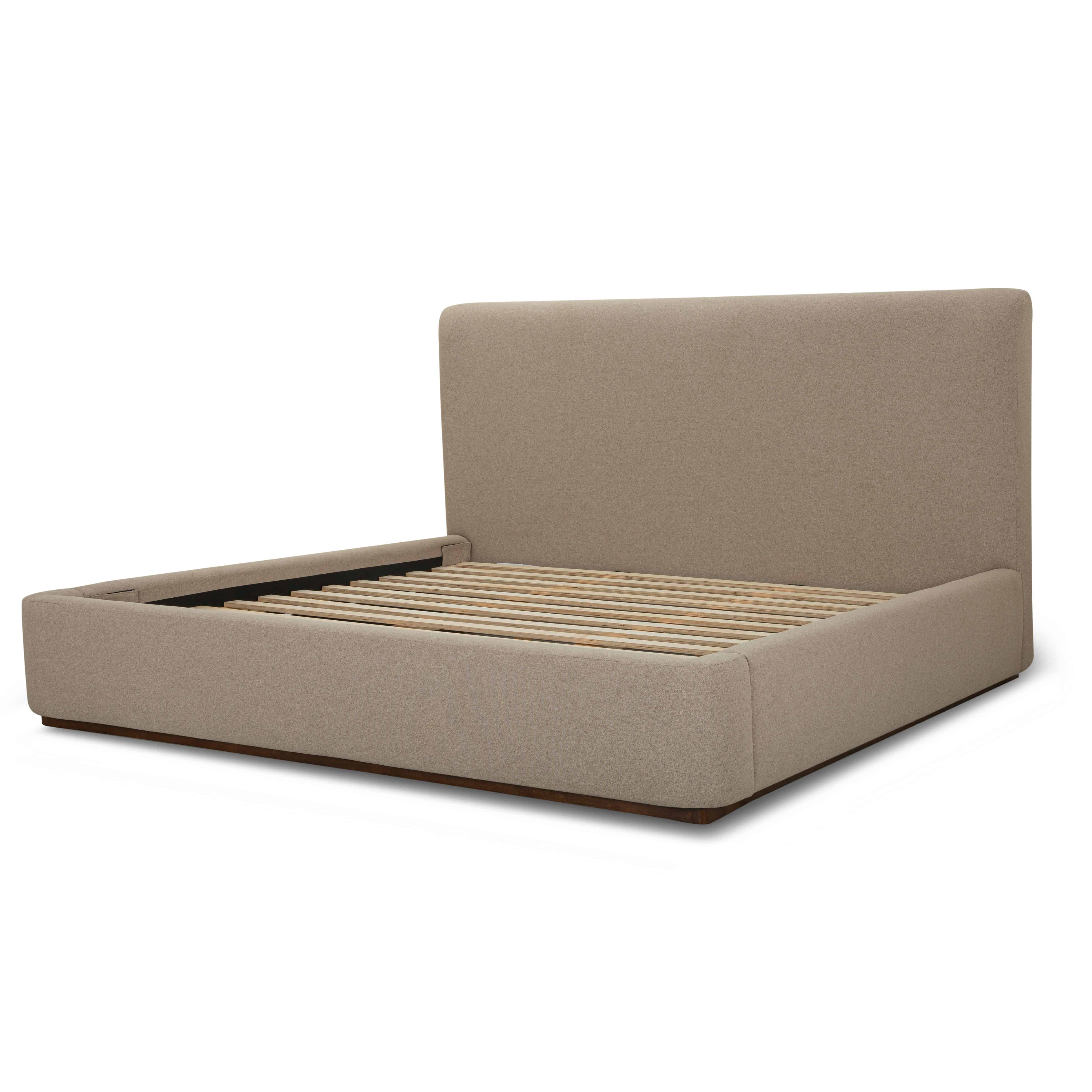 Filly Tan Bed