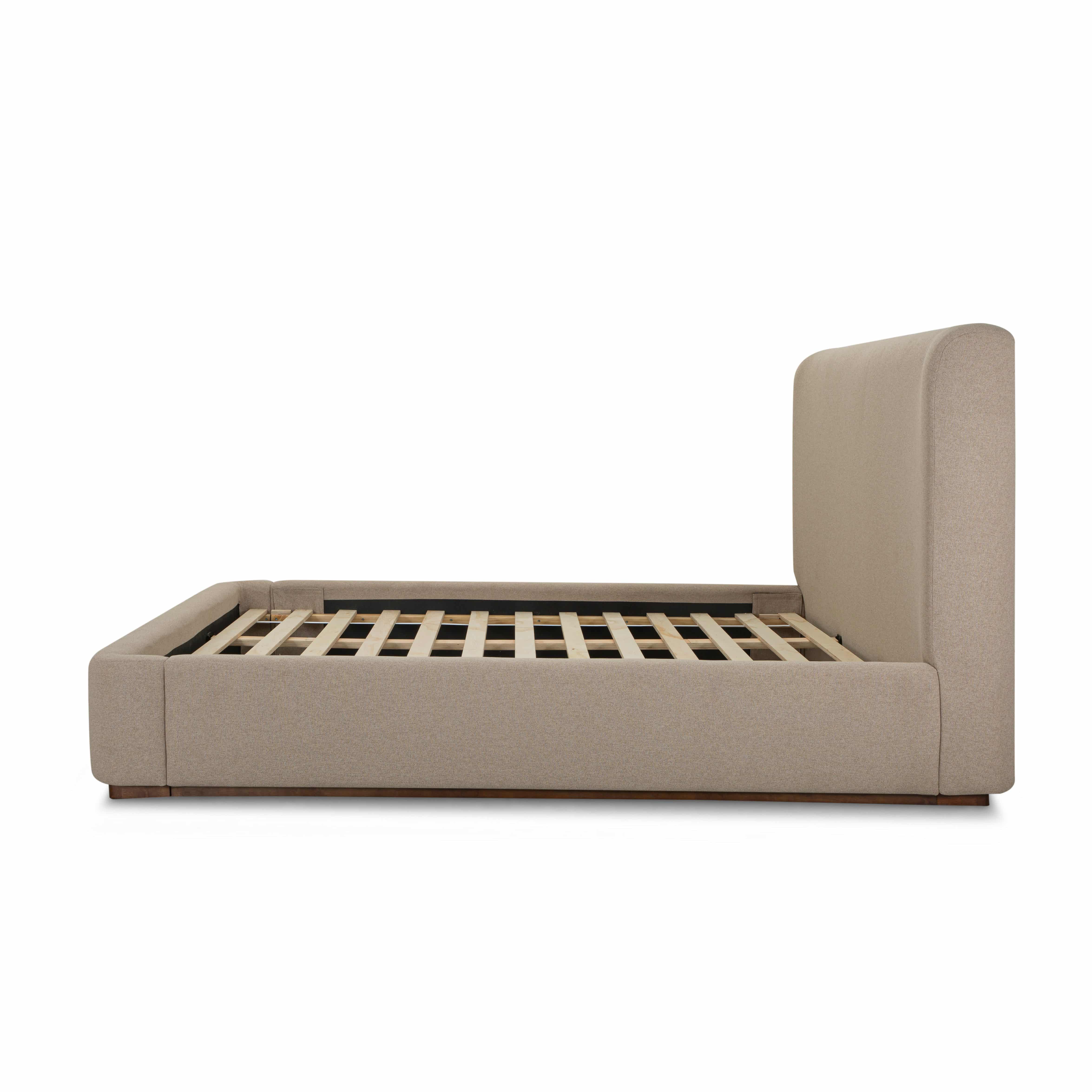 Filly Tan Bed