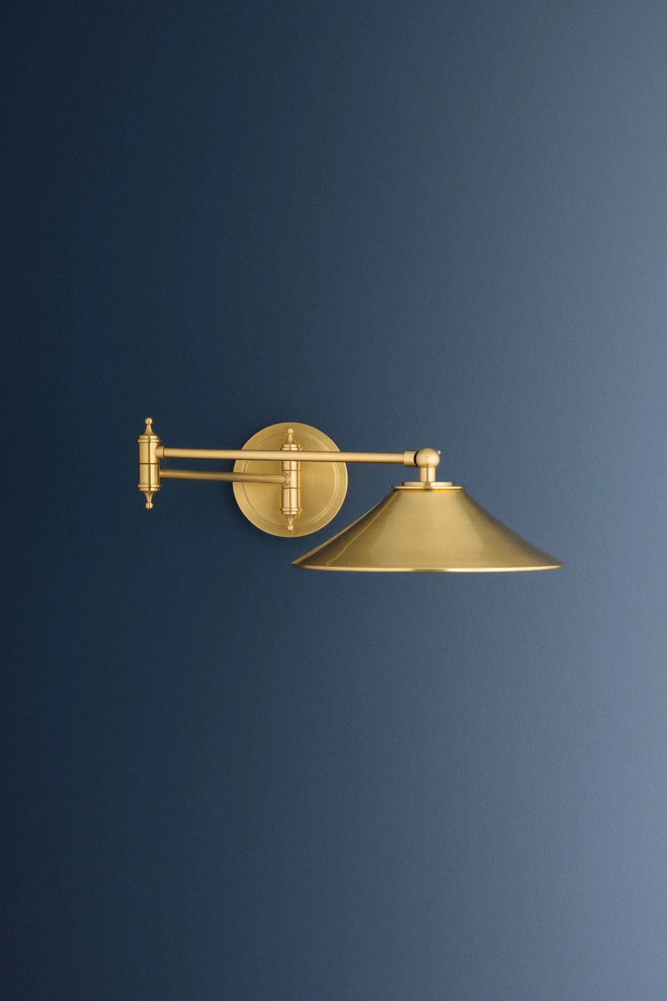 Hudson Valley Lighting Lithgow Aged Brass Wall Light