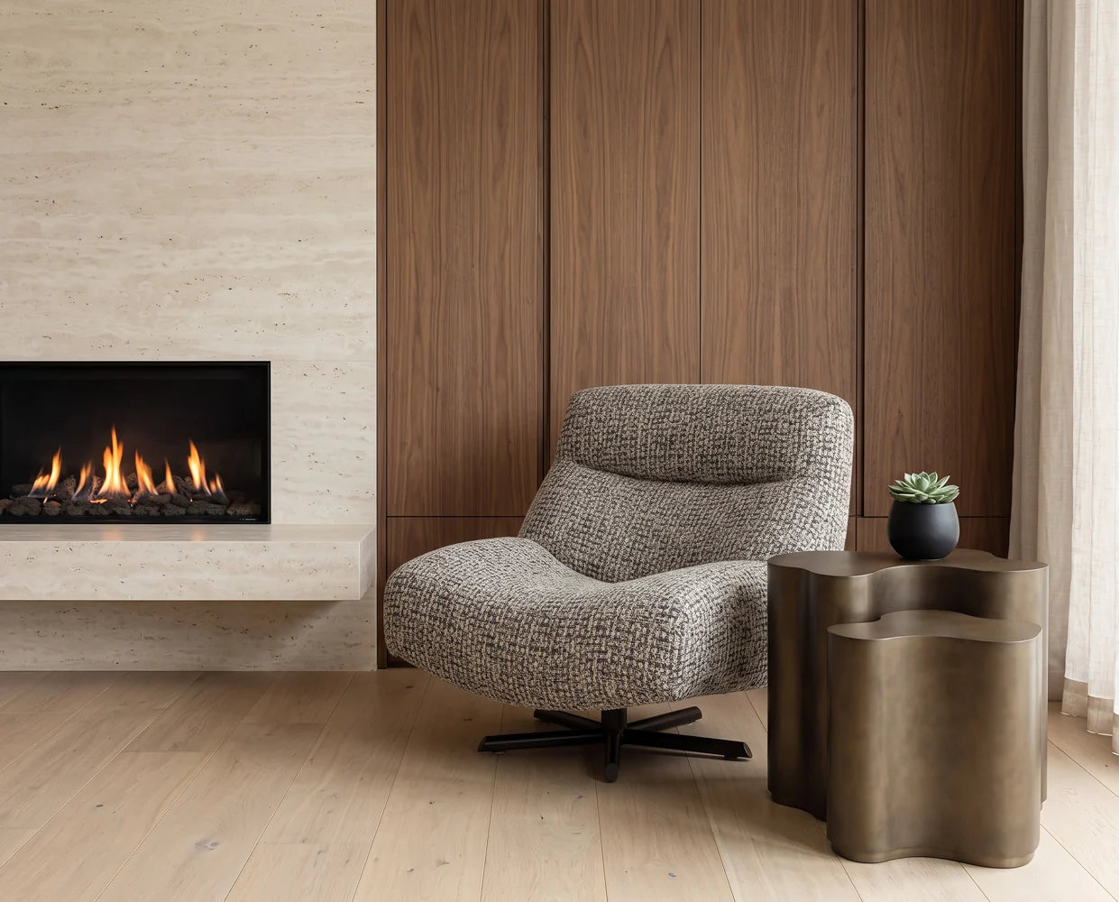 Nobu Swivel Lounge Chair