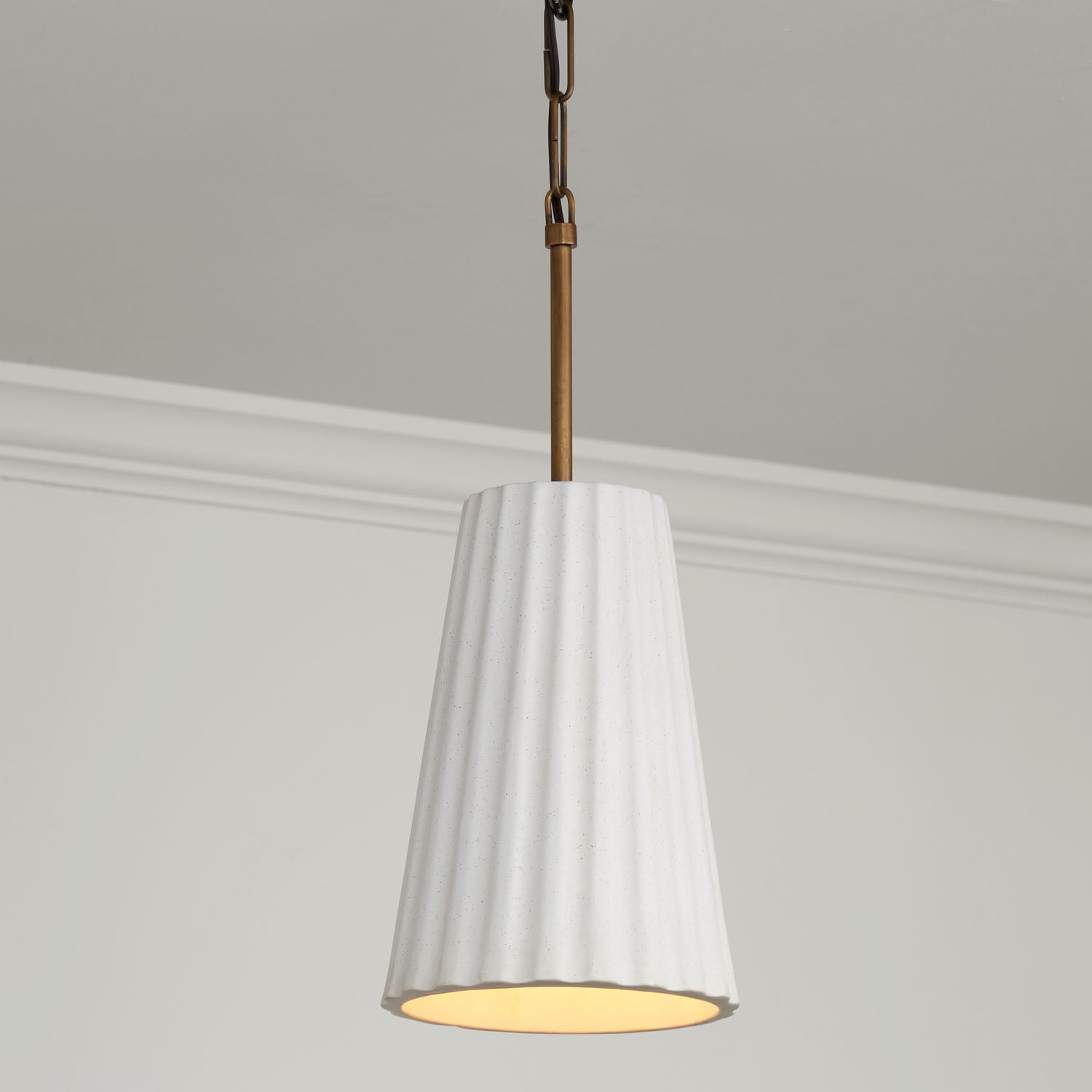 1-Light Pleated Ceramic Pendant